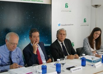 Aldecoa, Constantitno Méndez, López Garrido y Paula Pérez./ Foto: Alternativas