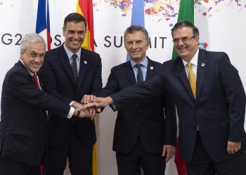 Sánchez, con los presidentes de Argentina y Chile y el canciller mexicano./ Foto: Pool Moncloa/Borja Puig de la Bellacasa