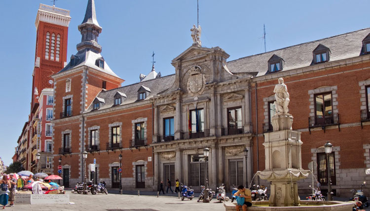 Palacio de Santa Cruz, sede del Ministerio de Asuntos Exteriores.