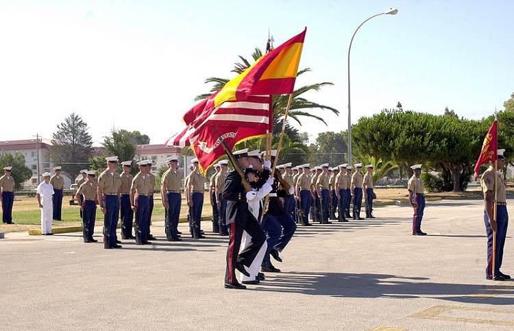 Joint guard at Rota Naval Base. / Photo: U.S. Navy