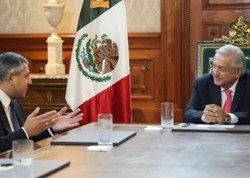 El secretario general de la OMT y el presidente de México, durante su reunión./ Foto: OMT