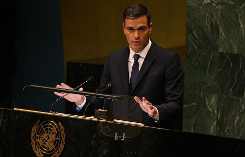Sánchez during his first speech before the Assembly in 2018./ Photo: Pool Moncloa / Fernando Calvo.