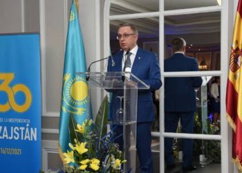 Ambassador Konstantin Zhigalov, during his speech / Photos: Courtesy of the Embassy of Kazakhstan