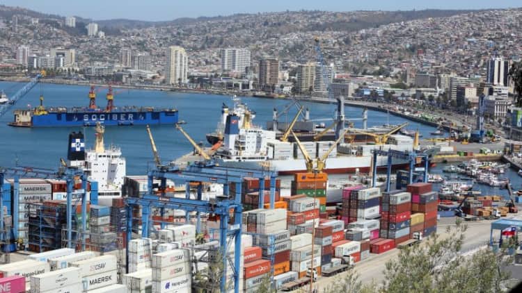 Valparaíso's port (Chile).