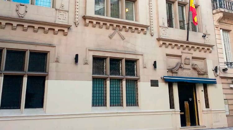Consulado de España en Buenos Aires.