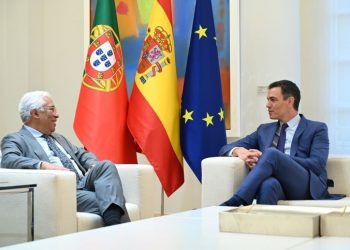 Costa y Sánchez durante su encuentro. / Foto: Moncloa