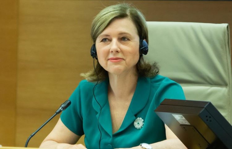 Vera Jourová en la Comisión de Justicia del Congreso. / Foto: Congreso