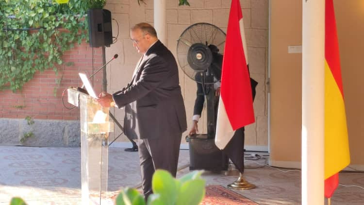 El embajador Youssef Mekkawi, durante su discurso./ Fotos: JDL