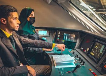 A Saudi woman in training at Renfe.