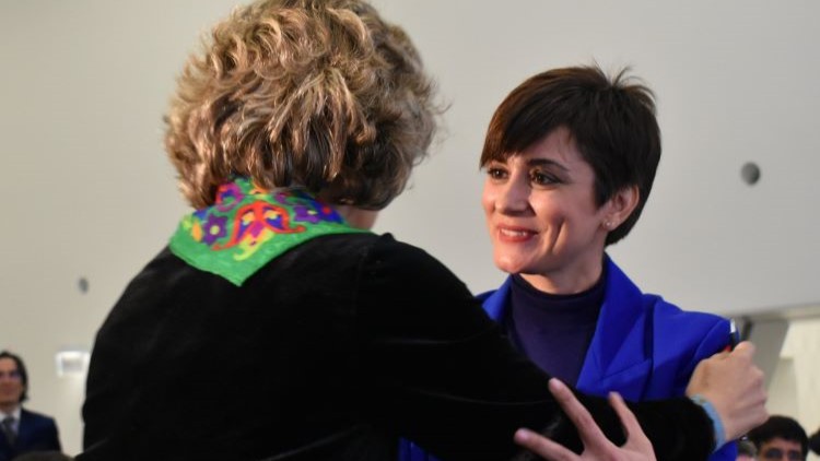 Isabel Rodríguez greets Ana Abrunhosa / Photo: @territorialgob