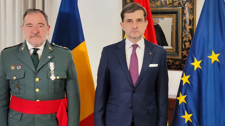 România îl decorează pe directorul operațional adjunct al Gărzii Civile