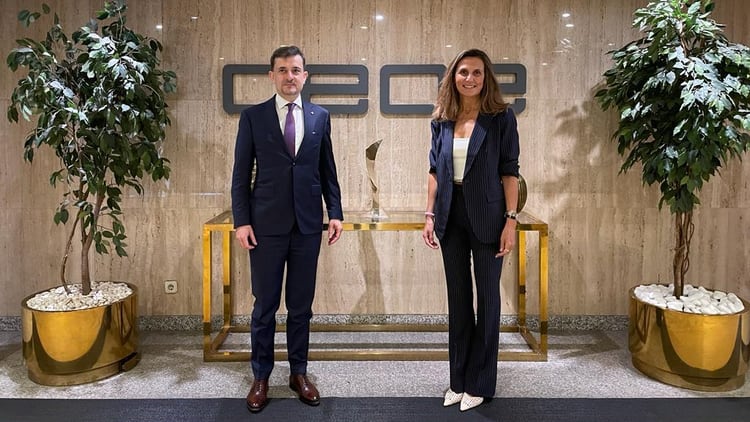 CEOE aborda la cooperación empresarial con el embajador de Rumanía