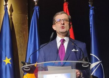 El embajador rumano, George Gabriel Bologan, resaltó las "excelentes" relaciones con España. /Fotos: JDL.